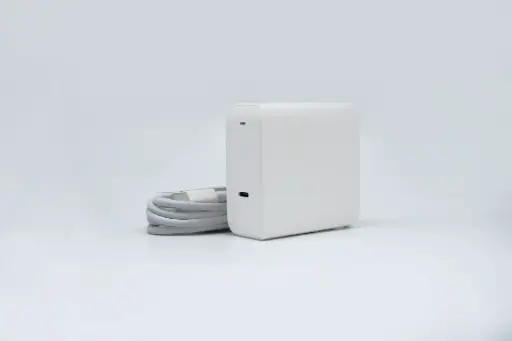 [AC100] Type-C100W AC power cable & Adapter